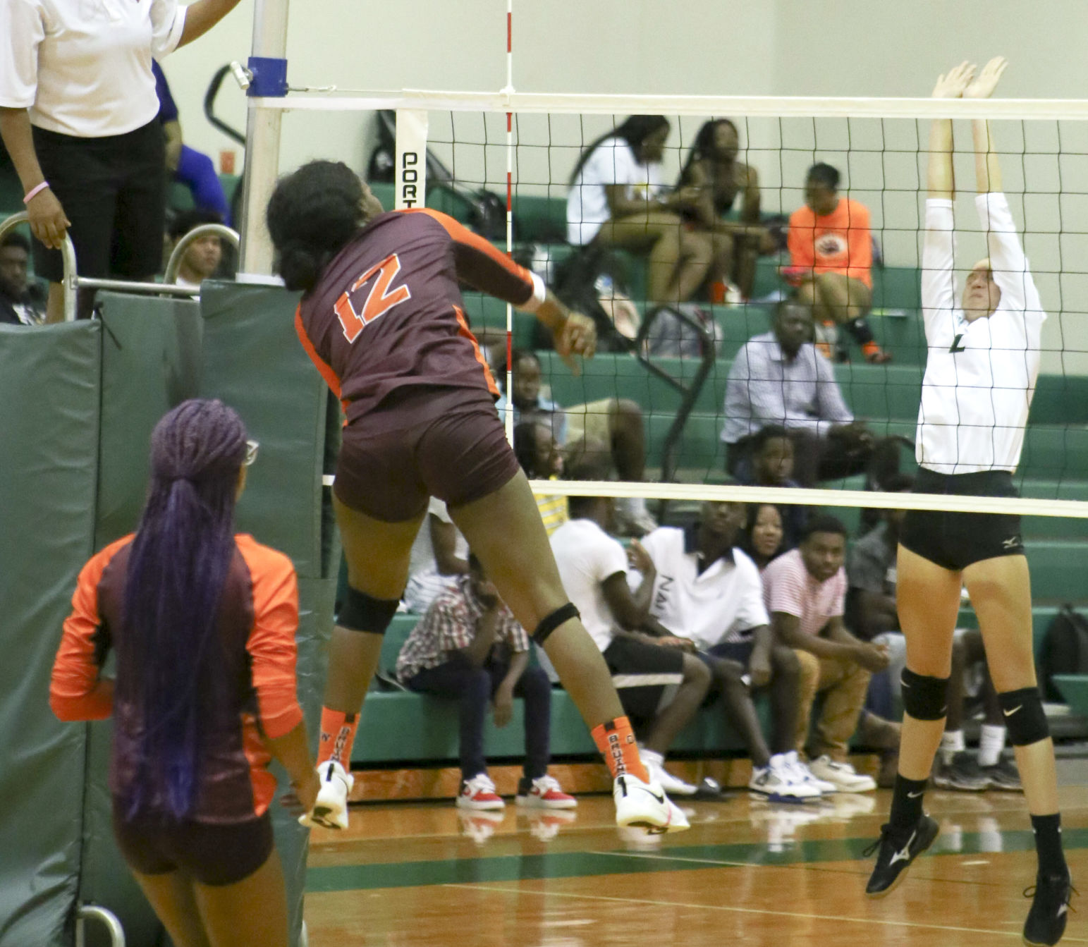 Woodland Volleyball hosts O-W